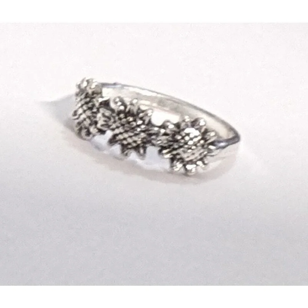 SilverTone Ring Sz 4.5 Sun Flowers Sunflowers Hippy Boho Nature Art Deco Floral